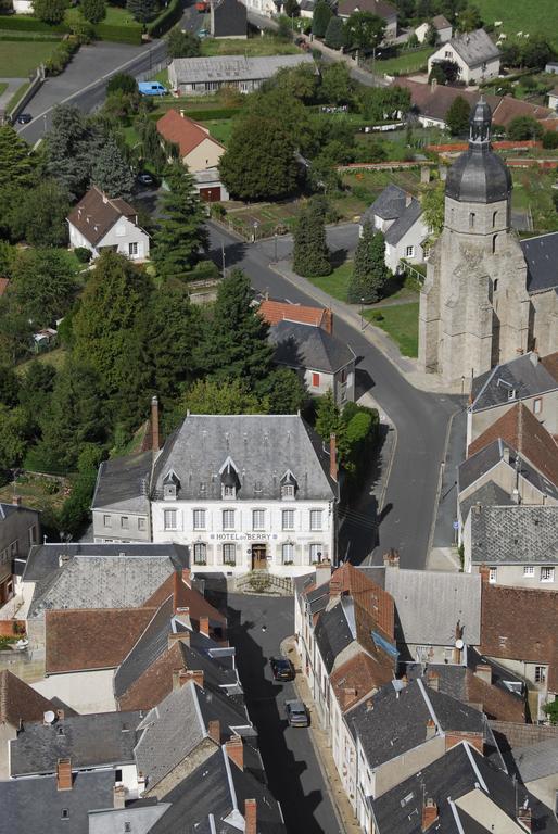 Hotel Du Berry Aigurande Экстерьер фото